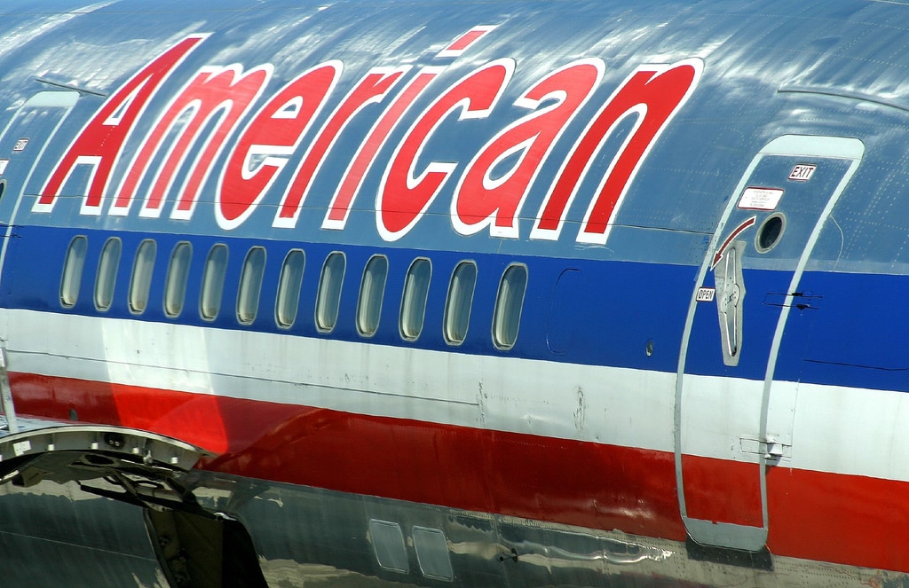  ,       American Airlines