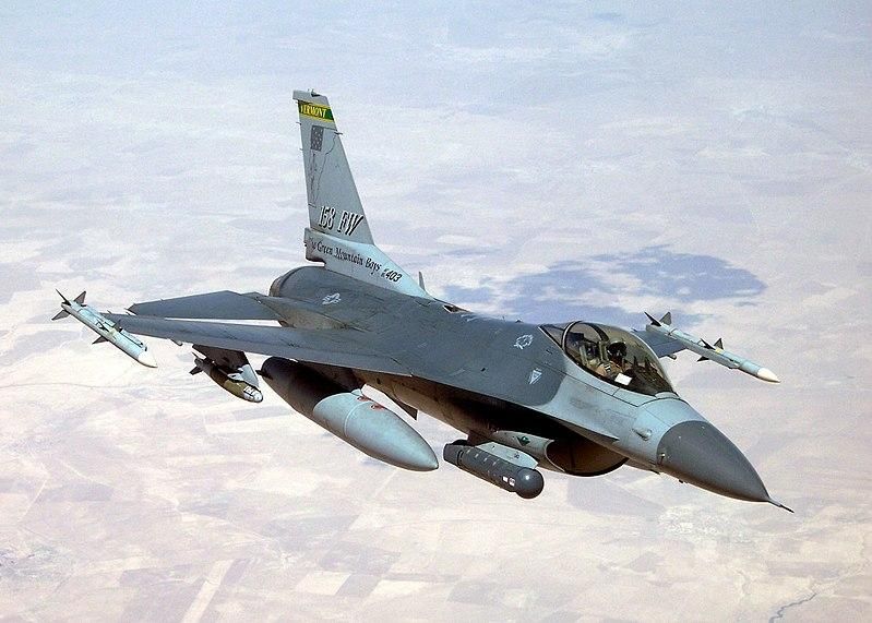    F-16 Fighting Falcon    Skyborg