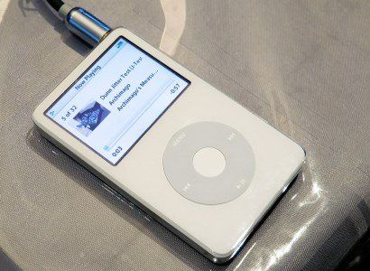 Apple     iPod   