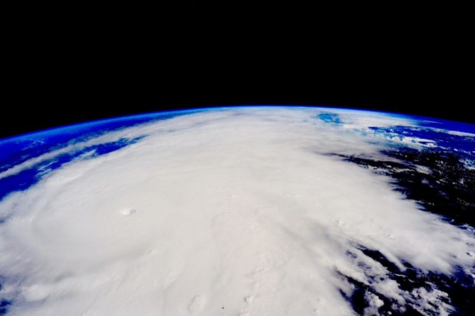 Популярное: El huracán Patricia se ha convertido en el más fuerte registrado en el hemisferio norte