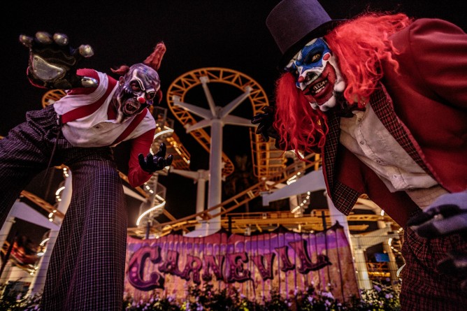 Топ самых страшных парков развлечений к Хэллоуину в США