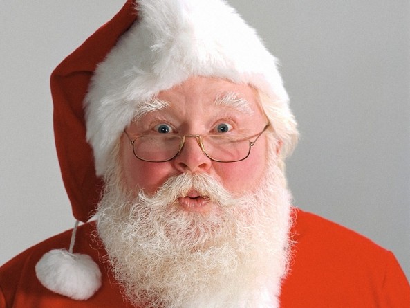 В мире: Санта Клаус выиграл выборы в городской совет Северного Полюса