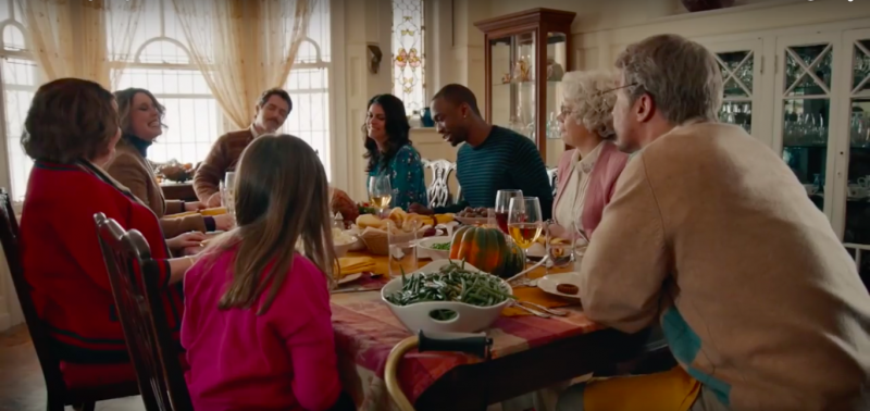 Досуг: Только Адель спасет семейный обед в День благодарения