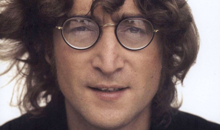 Популярное: Guitarra robada a John Lennon, es subastada por más de 2 Millones de Dólares