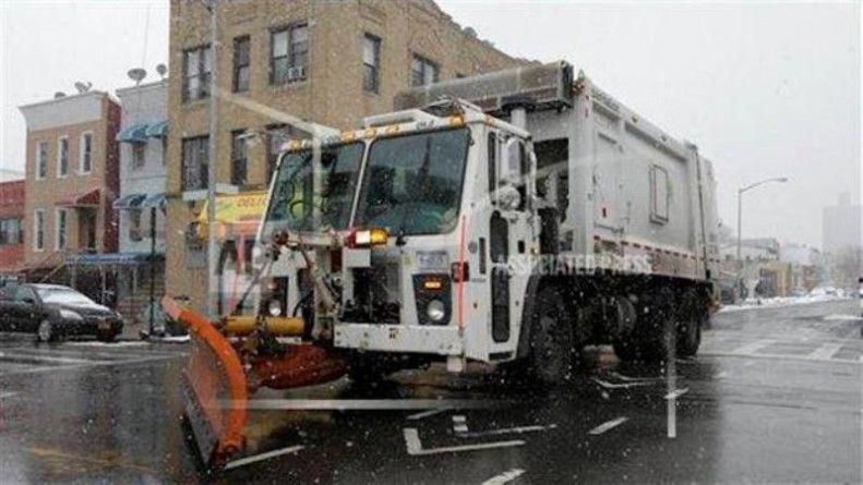 Популярное: NEW YORK CITY ISSUES SNOW ALERT, TRAVEL ADVISORY FOR WEDNESDAY