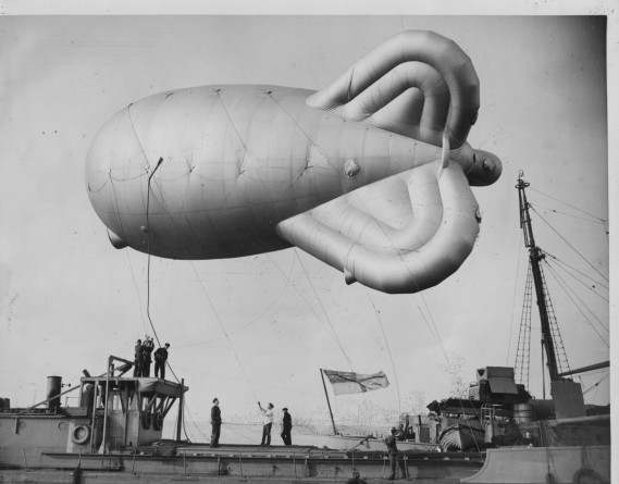 barrage-balloon-vessel-adj