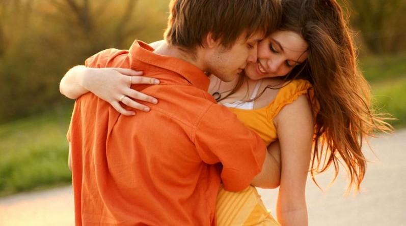 Популярное: These 2 Words Are the Secret to a Happy Marriage: Study