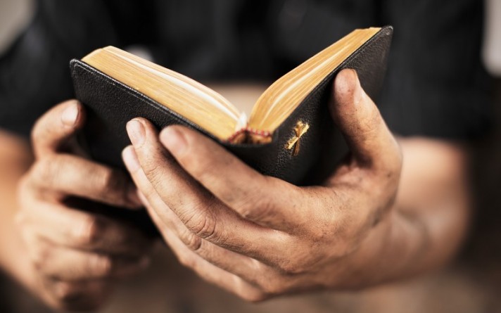 Популярное: Study: More Americans reject religion, but believers firm in faith