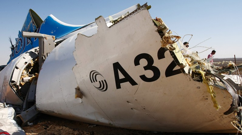 В мире: Выводы о причинах катастрофы Airbus-А321 пока делать рано.