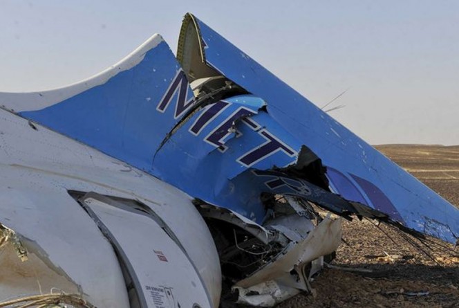 Популярное: Debris Suggests Russian Airliner Disintegrated While Aloft, Officials Say