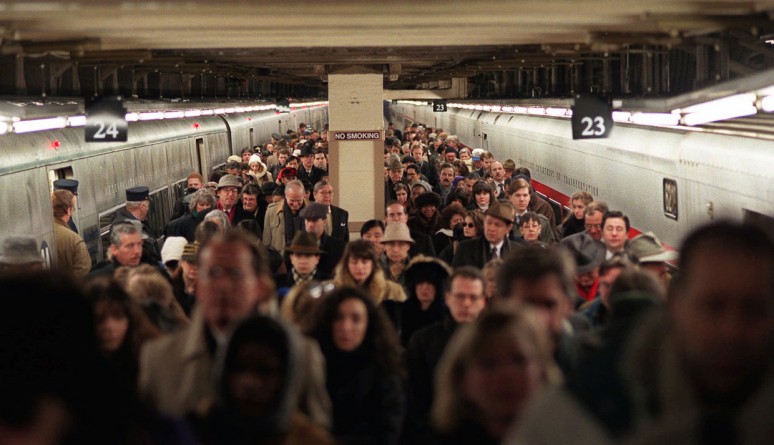Путешествия: В нью-йоркском метро зарегистрировано рекордное количество людей