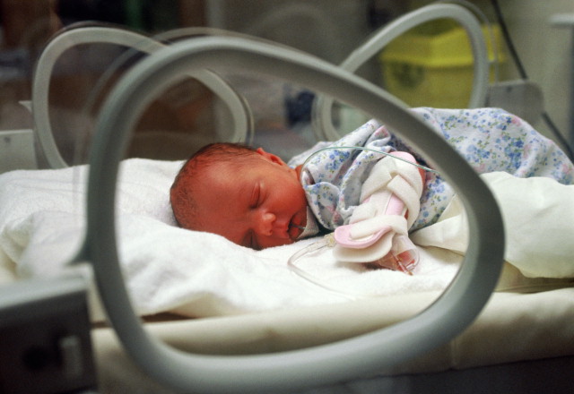 Популярное: В одной из больниц Северной Каролины выжил преждевременно рожденный ребенок весом 280 граммов