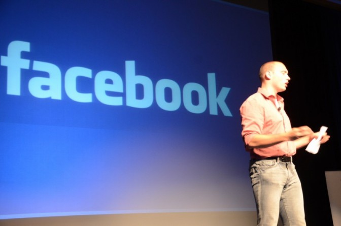 В мире: Facebook вскоре порадует пользователей полезными новинками