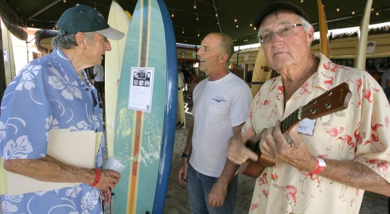Популярное: Larry Gordon have died; helped revolutionize surfing with lightweight foam boards