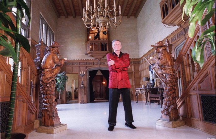 Популярное: Playboy Mansion for Sale But Hugh Hefner is Going to Stay Put