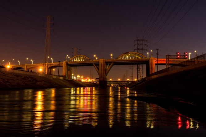 Популярное: Лос-Анджелесский мост вот-вот развалится? Началась реконструкция