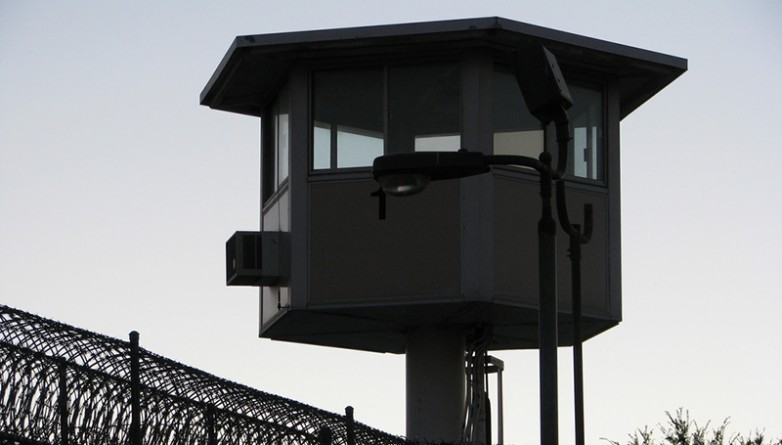 Происшествия: Из лос-анджелесской тюрьмы по ошибке выпустили опасного преступника
