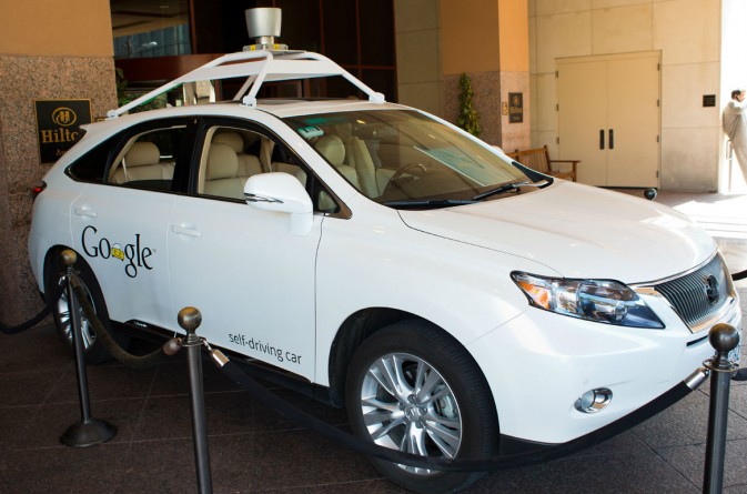 Популярное: Google Self-Driving Car Collides With Bus