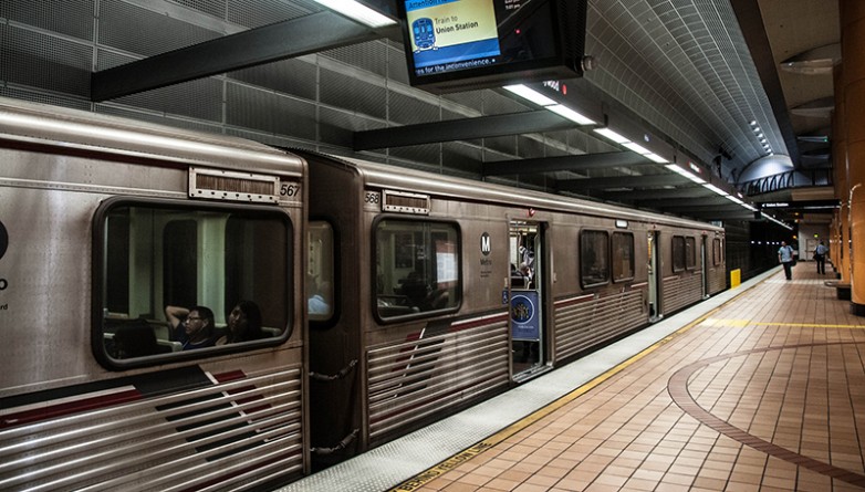 Технологии: В лос-анджелесском метро наконец-то появится сотовая связь