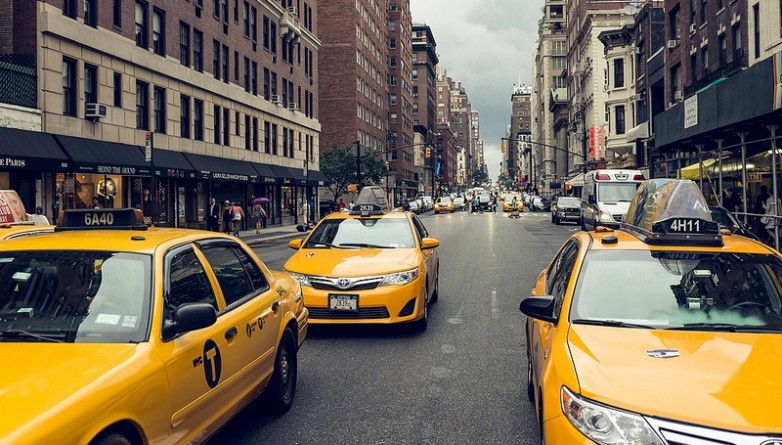 Популярное: Перегородки в желтых такси скоро уйдут в прошлое