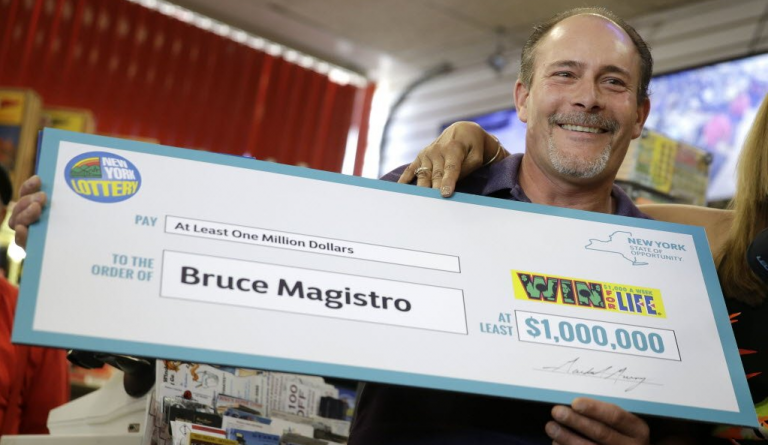 Популярное: Житель Лонг-Айленда второй раз за четыре года выиграл в лотерею $1 миллион