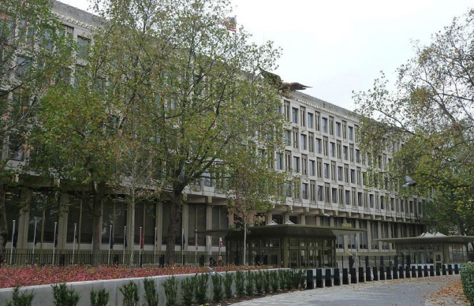 В мире: Сотрудник ФСБ напал на американского дипломата возле посольства США в Москве