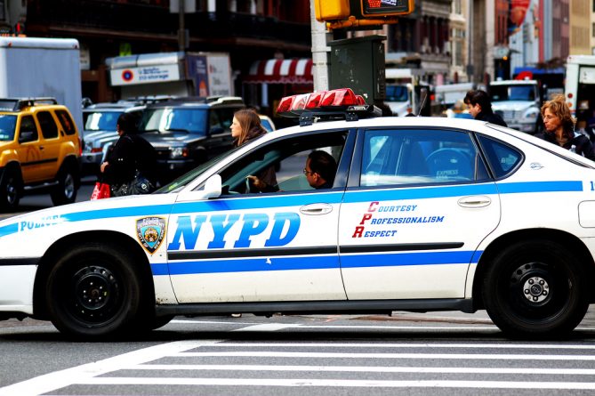 Происшествия: После нападения в Далласе, полицейские Нью-Йорка будут работать в парах