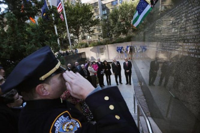 Популярное: В Нью-Йорке пройдет парад памяти полицейских, погибших во время событий 9/11