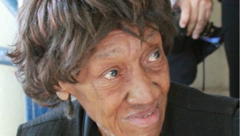 Происшествия: Воровка ограбила 86-летнюю женщину
