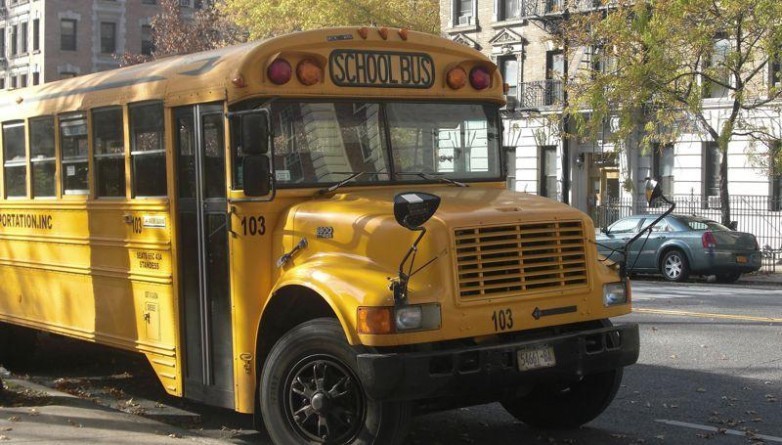 Популярное: Водители школьных автобусов начнут забастовки во вторник