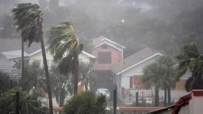 Происшествия: Из-за урагана Мэттью в США погибло уже по крайней мере 19 человек