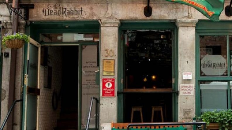 Досуг: Манхэттенский бар Dead Rabbit Grocery & Grog признан лучшим в мире
