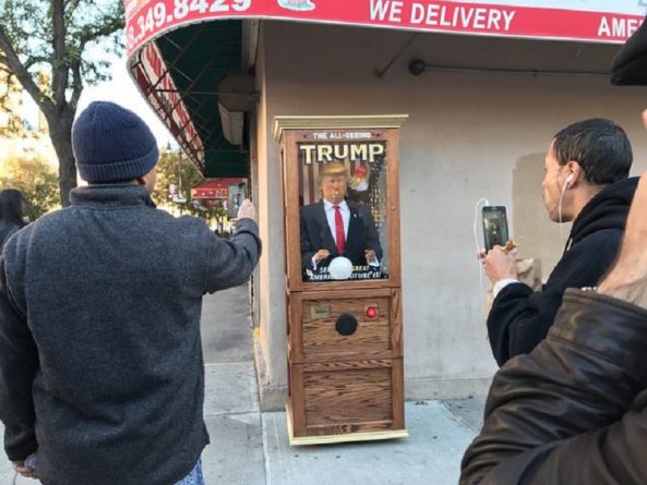 Популярное: Автомат Trump Zoltar предсказывает будущее Америки на улицах Нью-Йорка (видео)