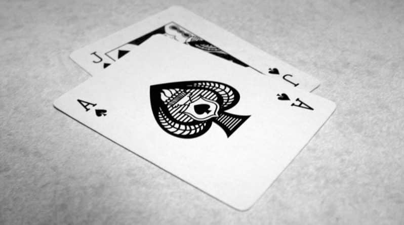 Происшествия: Проигравшийся азартный игрок ограбил банк и вернулся в казино