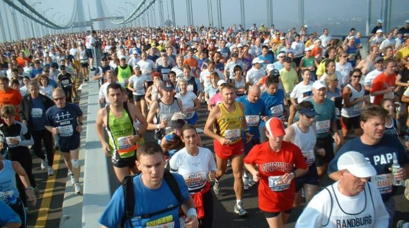 Спорт: Близняшки-сержанты надеются блеснуть на марафоне в воскресенье