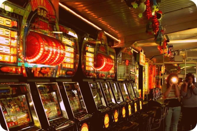 Общество: Нью-Йоркское казино "ошиблось" на $43 млн