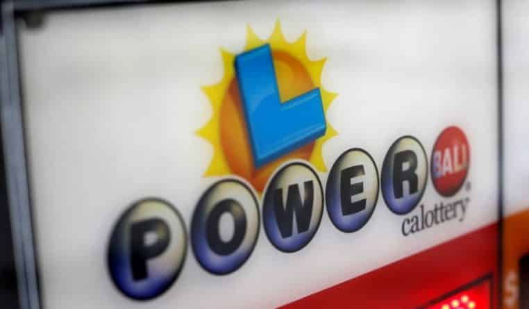 Общество: Счастливчик, купивший билет в Теннесси, сорвал джекпот Powerball в $421 миллион