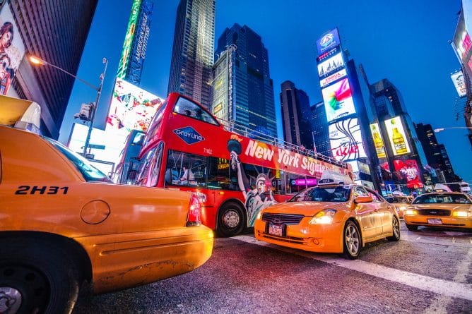 Досуг: Нью-Йорк побил рекорд по числу туристов