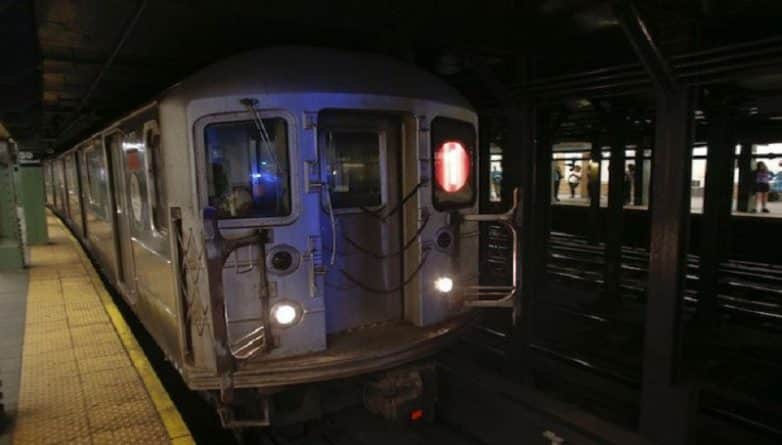 Происшествия: Женщина прыгнула под поезд на 96th Street