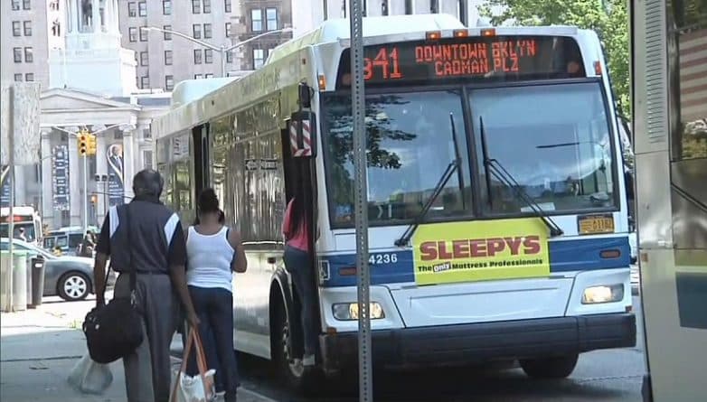 Происшествия: Мужчина из Staten Island дважды за 2 года угонял автобус MTA, потому что хотел стать водителем