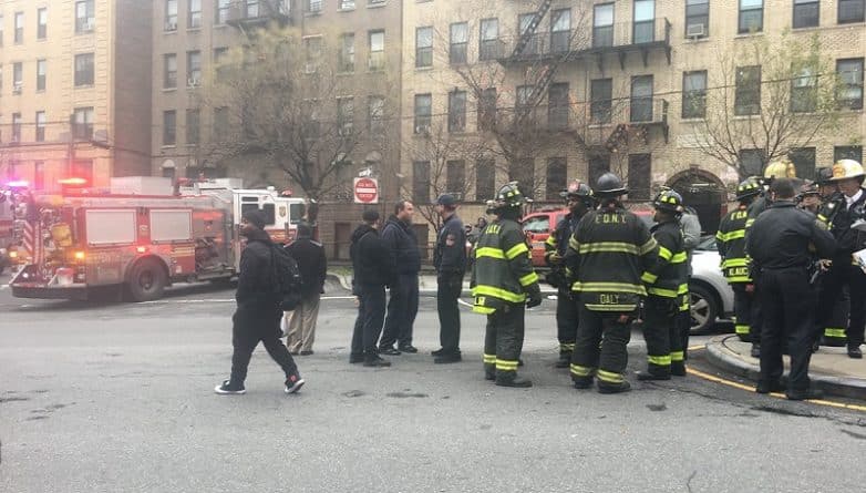 Происшествия: Двое маленьких детей погибли от взрыва радиатора в Бронксе