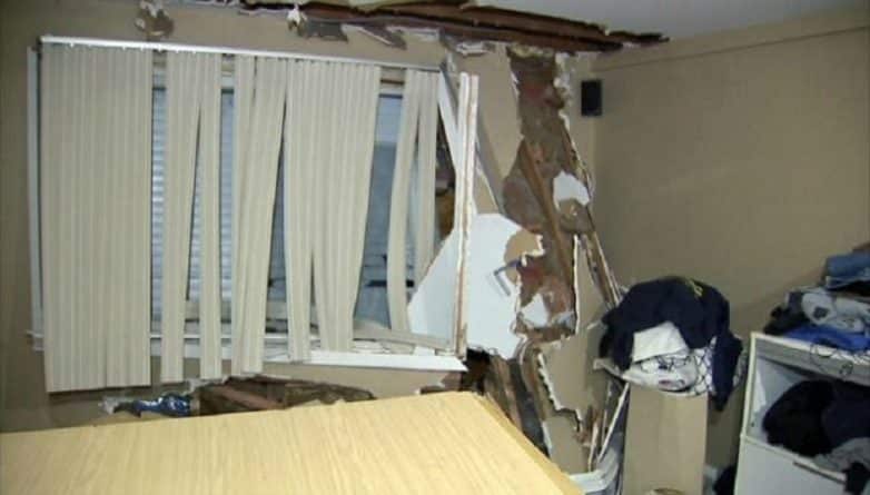 Происшествия: Житель Queens пострадал после того, как в его спальню въехал внедорожник