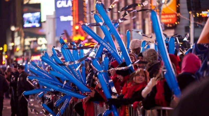 Общество: Безопасность на Times Square в новогоднюю ночь обеспечат 6000 полицейских