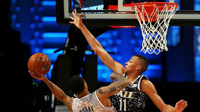 Спорт: НБА избрала «звездных новичков»