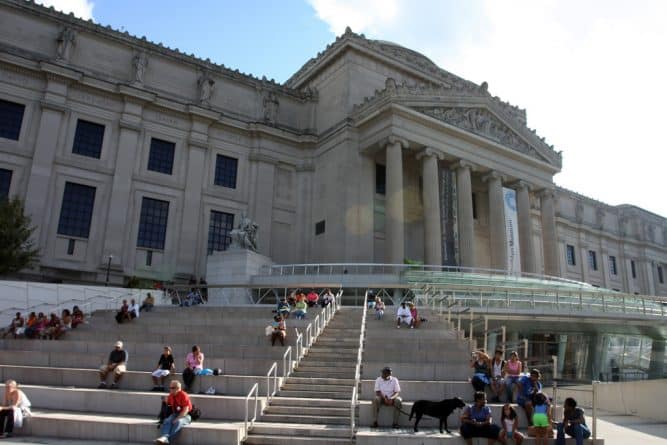 Досуг: Бесплатный вход в музеи Нью-Йорка в день инаугурации