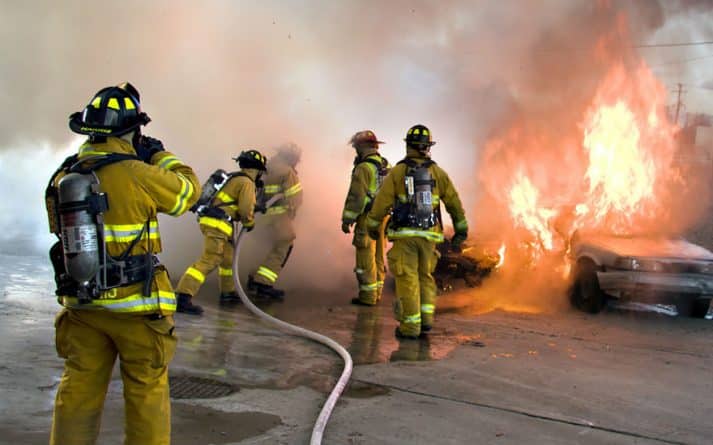Популярное: Злоумышленница сожгла 5 автомобилей в Фуллертоне