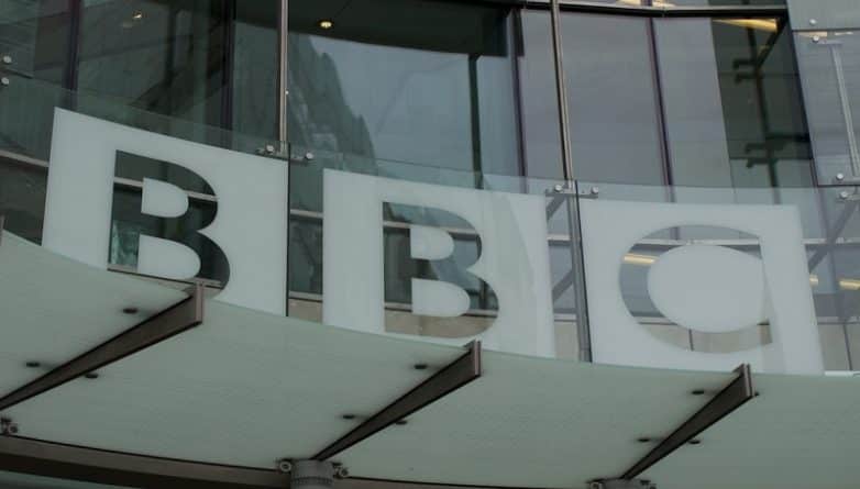 Технологии: Компания BBC создаст рабочую группу по борьбе с фейковыми новостями
