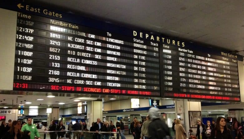 Общество: Устаревшее информационное табло на Penn Station заменят ЖК-экранами