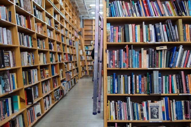 Досуг: Лучшие книжные магазины в Лос-Анджелесе