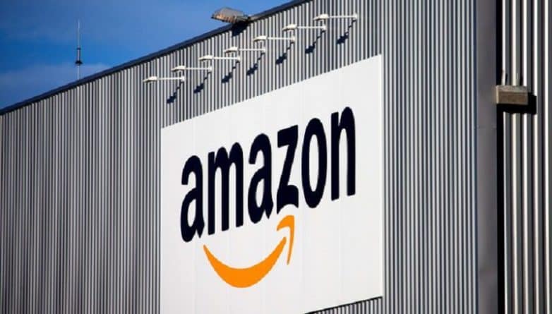 Бизнес: Amazon создаст в США 100 000 рабочих мест